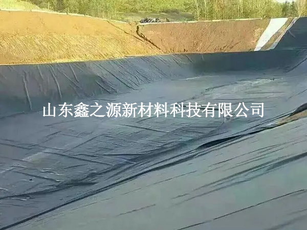 魚塘防滲膜的鋪設過程需要避免哪些問題？
