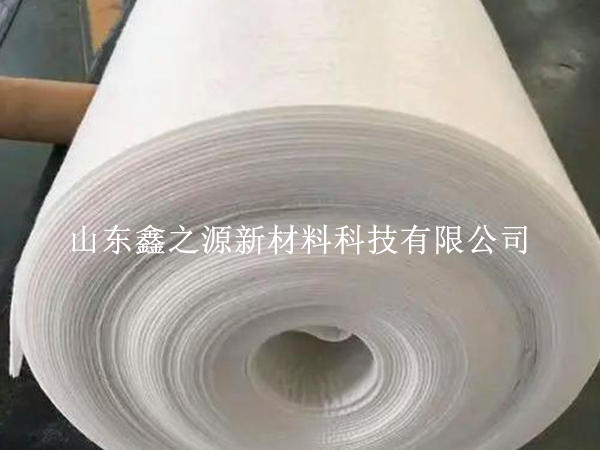 丙綸土工布破損修補(bǔ)：細(xì)致入微，重塑堅(jiān)韌