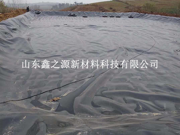 蓄水池防滲膜焊接要精準(zhǔn)！6 步操作讓接縫 “滴水不漏”